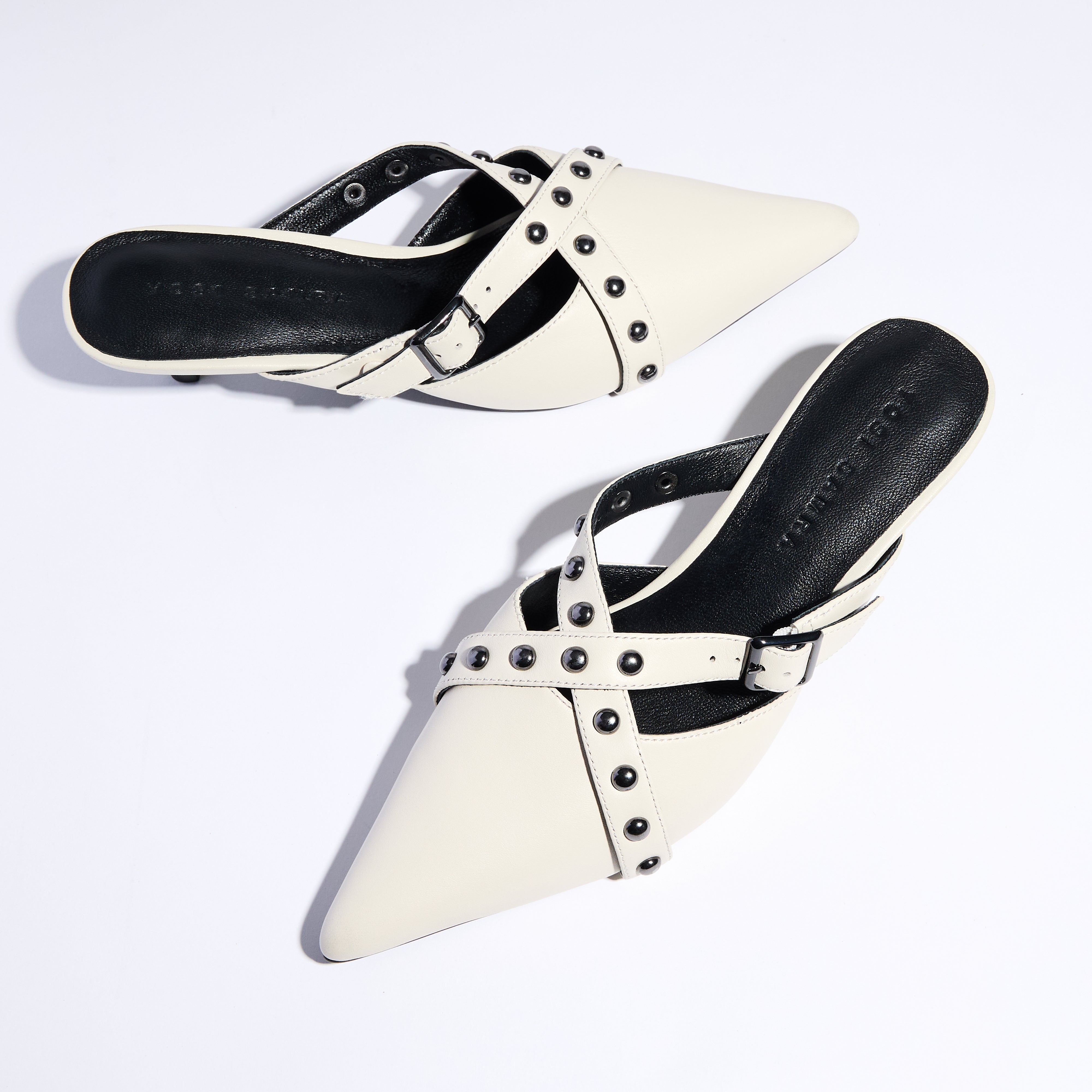 Alexis Kitten Heel in Bone Leather