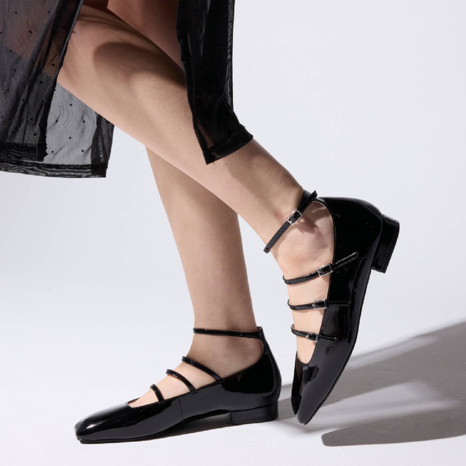 AURORA IN BLACK PATENT LEATHER