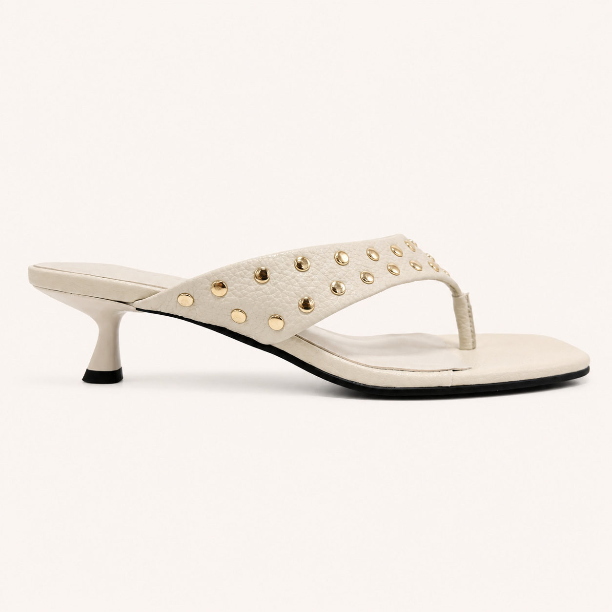 CAPRI STUD SANDAL IN CREAM LEATHER