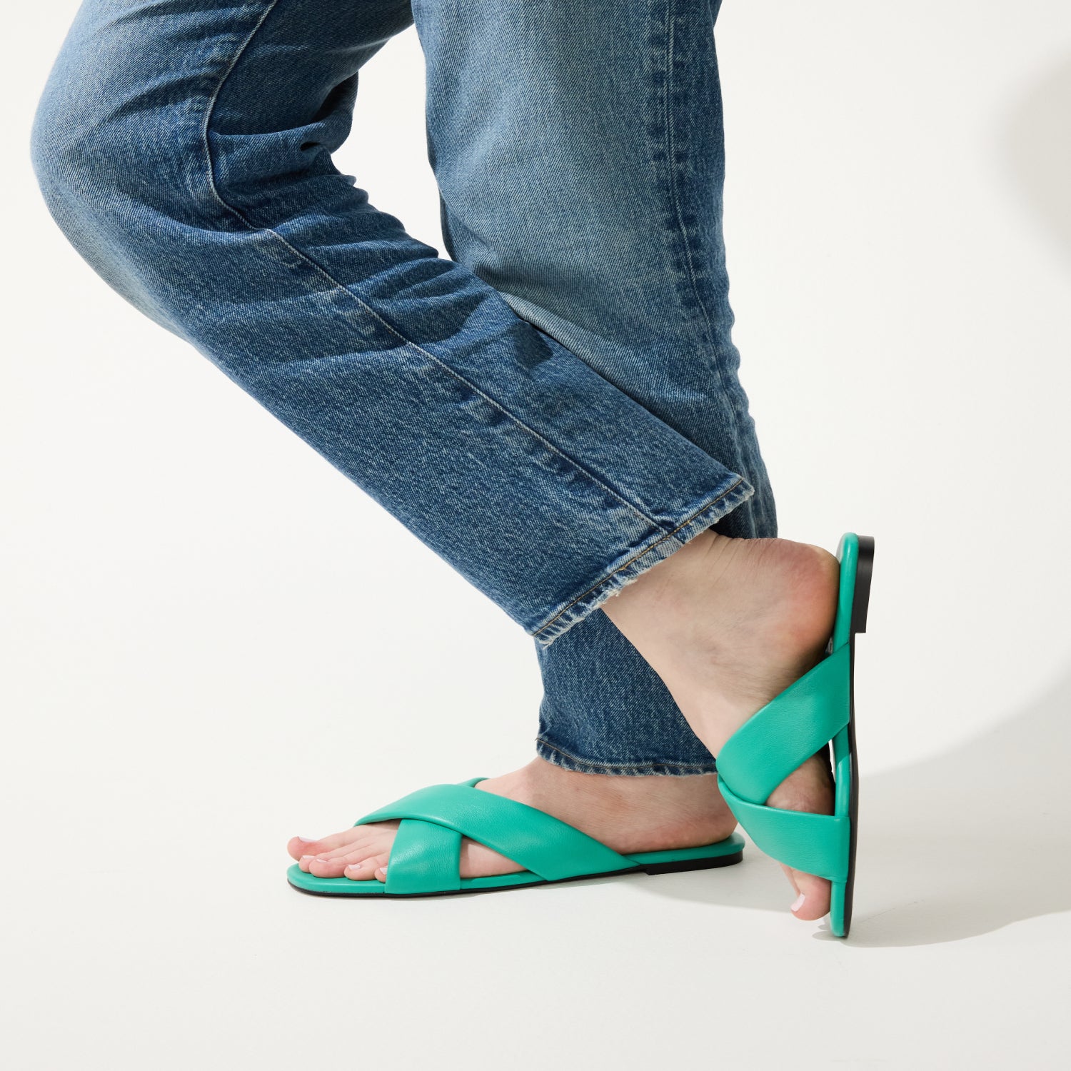 DELANCEY IN TEAL LEATHER - Yosi Samra -