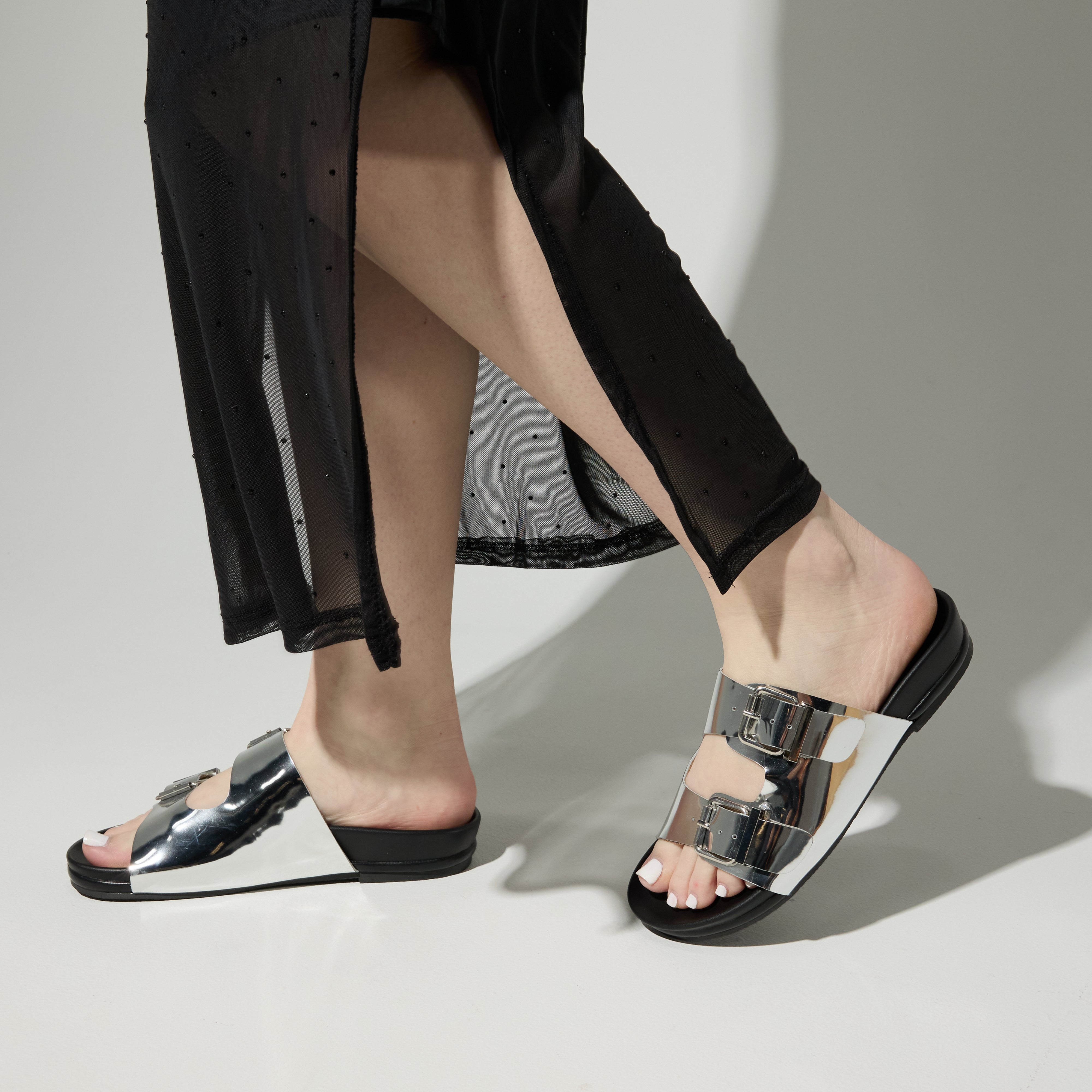 Maya Footbed Sandal in Silver Leather