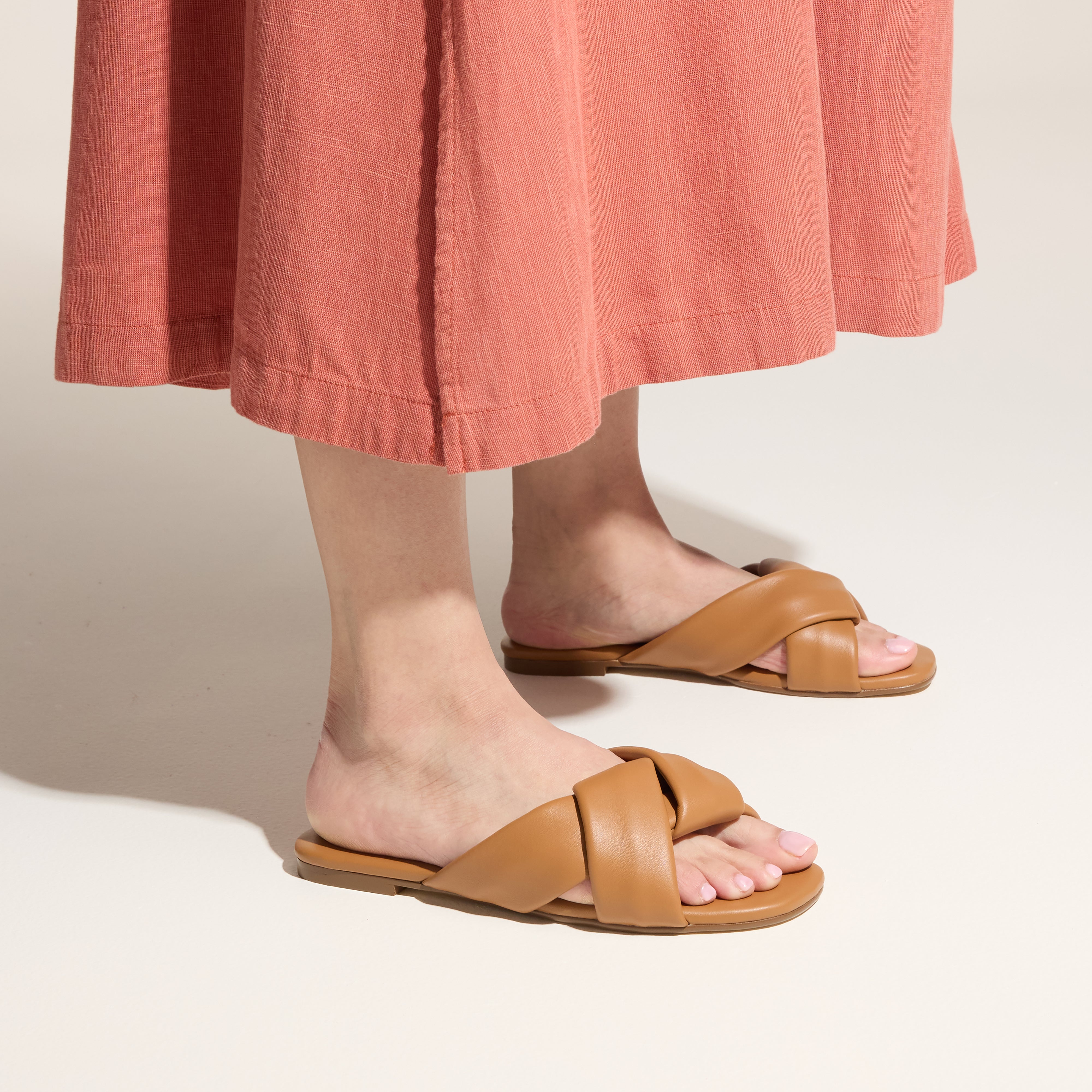 Yosi Samra Nancy Slide in Whiskey Leather Women's Shoe