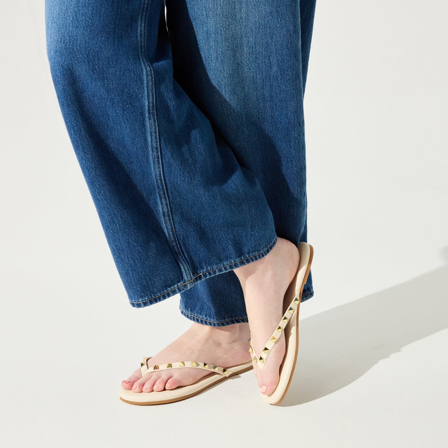 RIVINGTON IN CREAM/GOLD STUD - Yosi Samra -