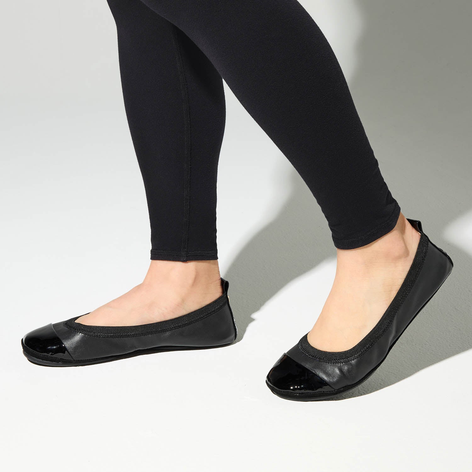 Samantha Foldable Ballet Flat in Black Leather - Yosi Samra - Women's Flats