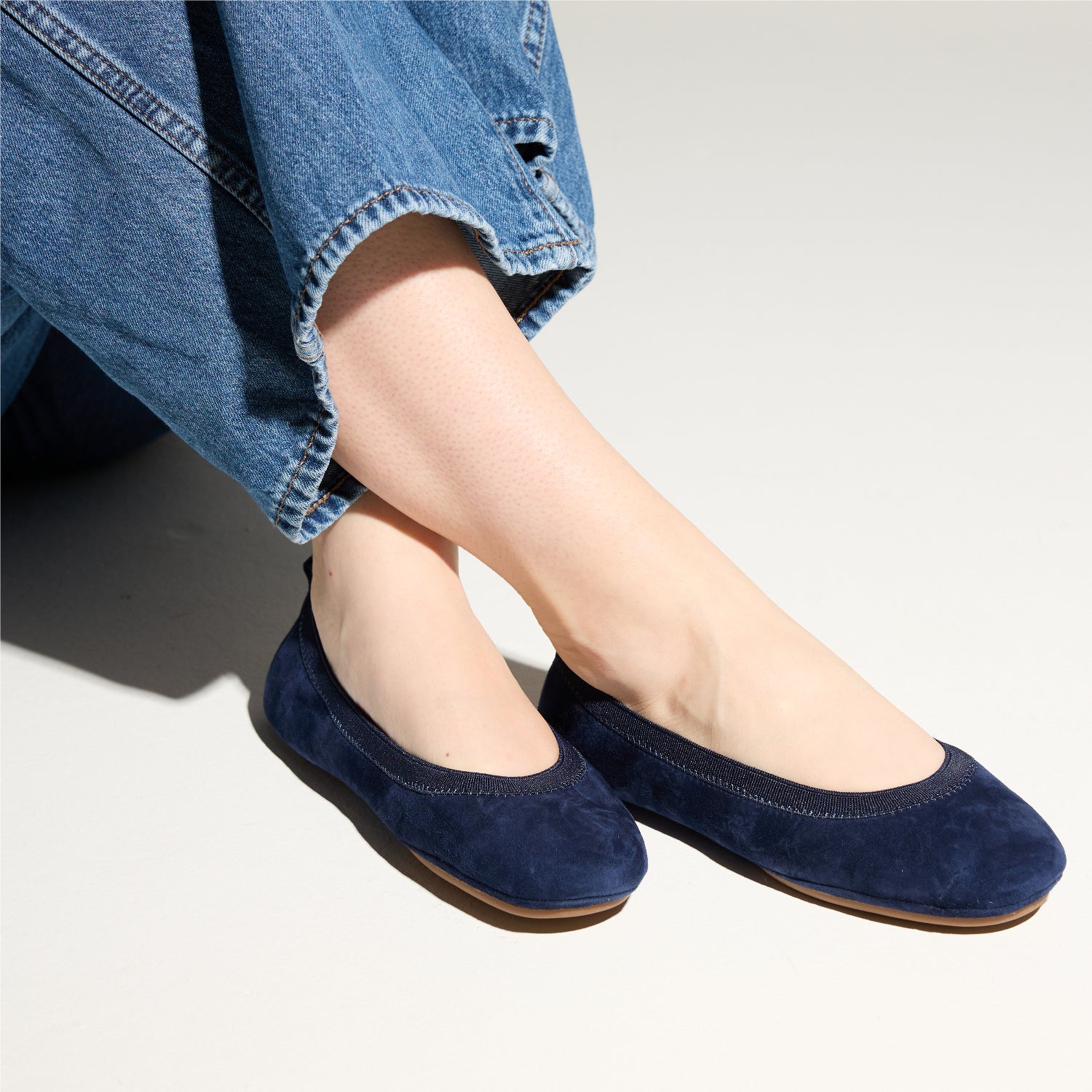 SAMARA IN NAVY SUEDE