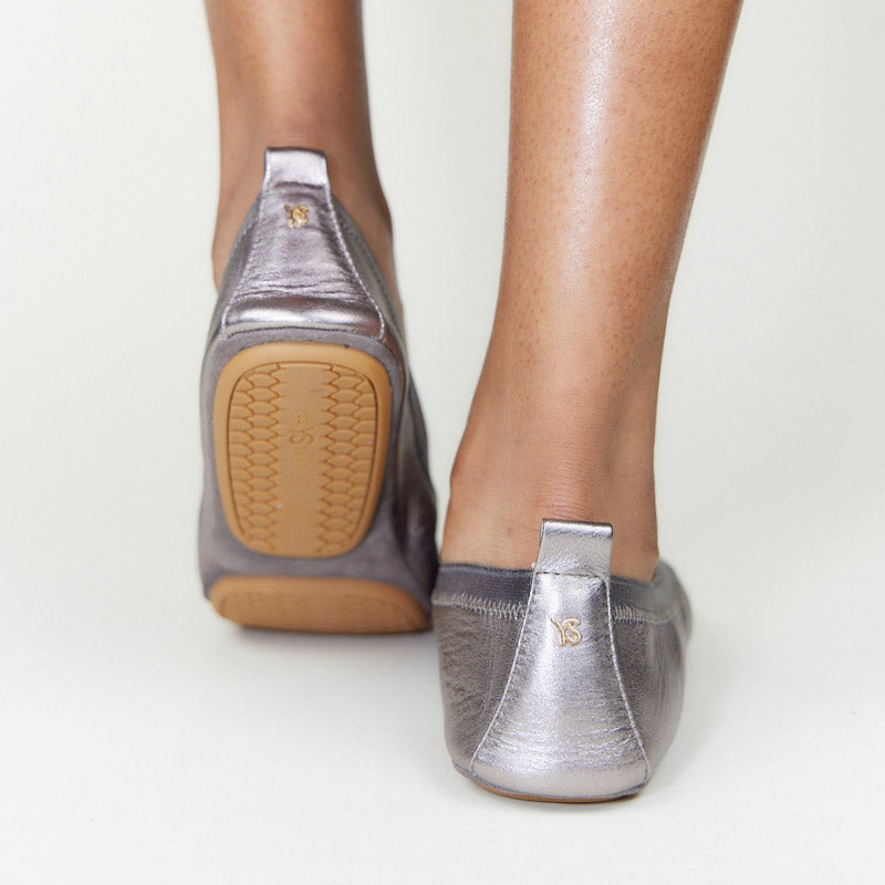 Samara Foldable Ballet Flat in Pewter Leather - Yosi Samra - Women's Flats