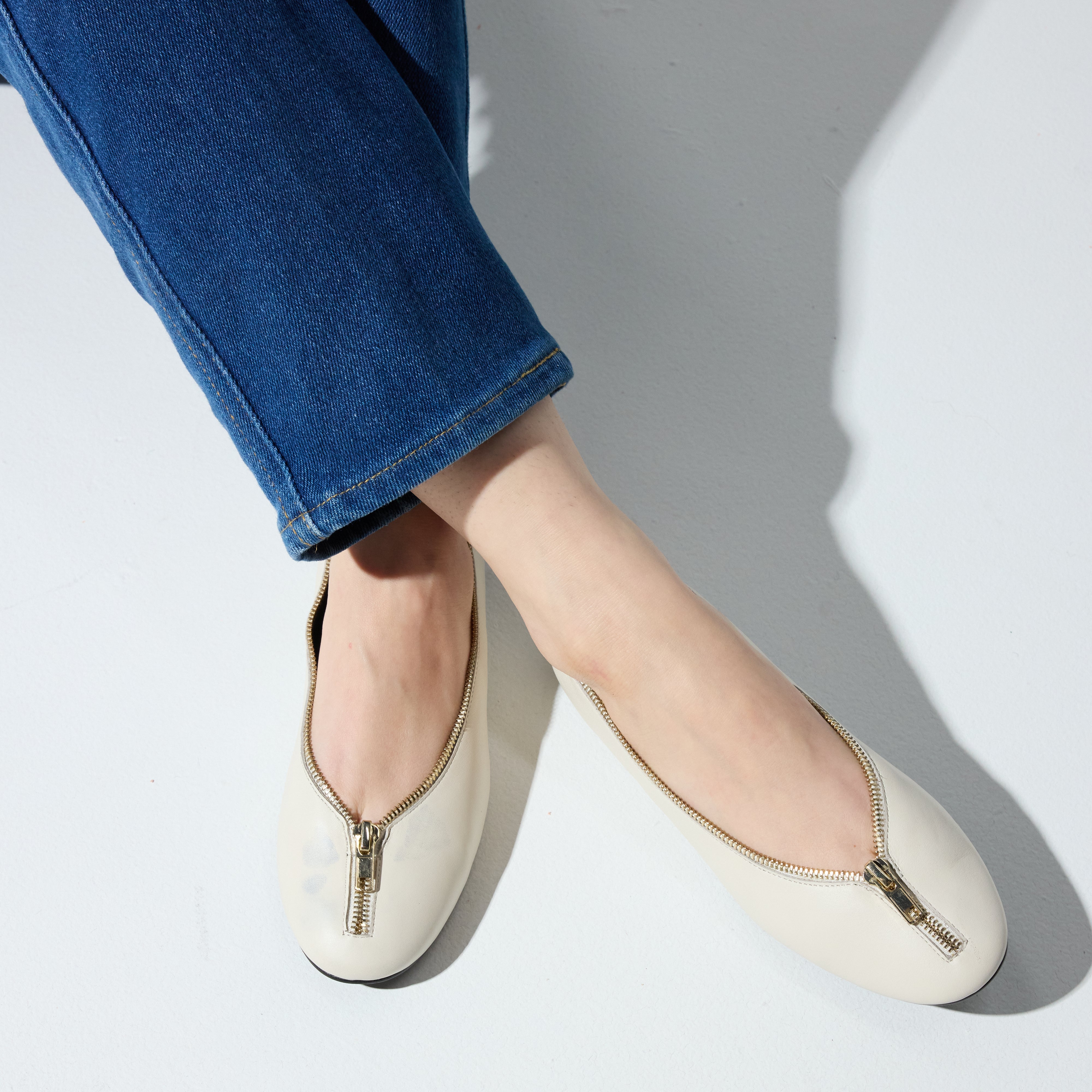 Ziva Flat in Bone Leather