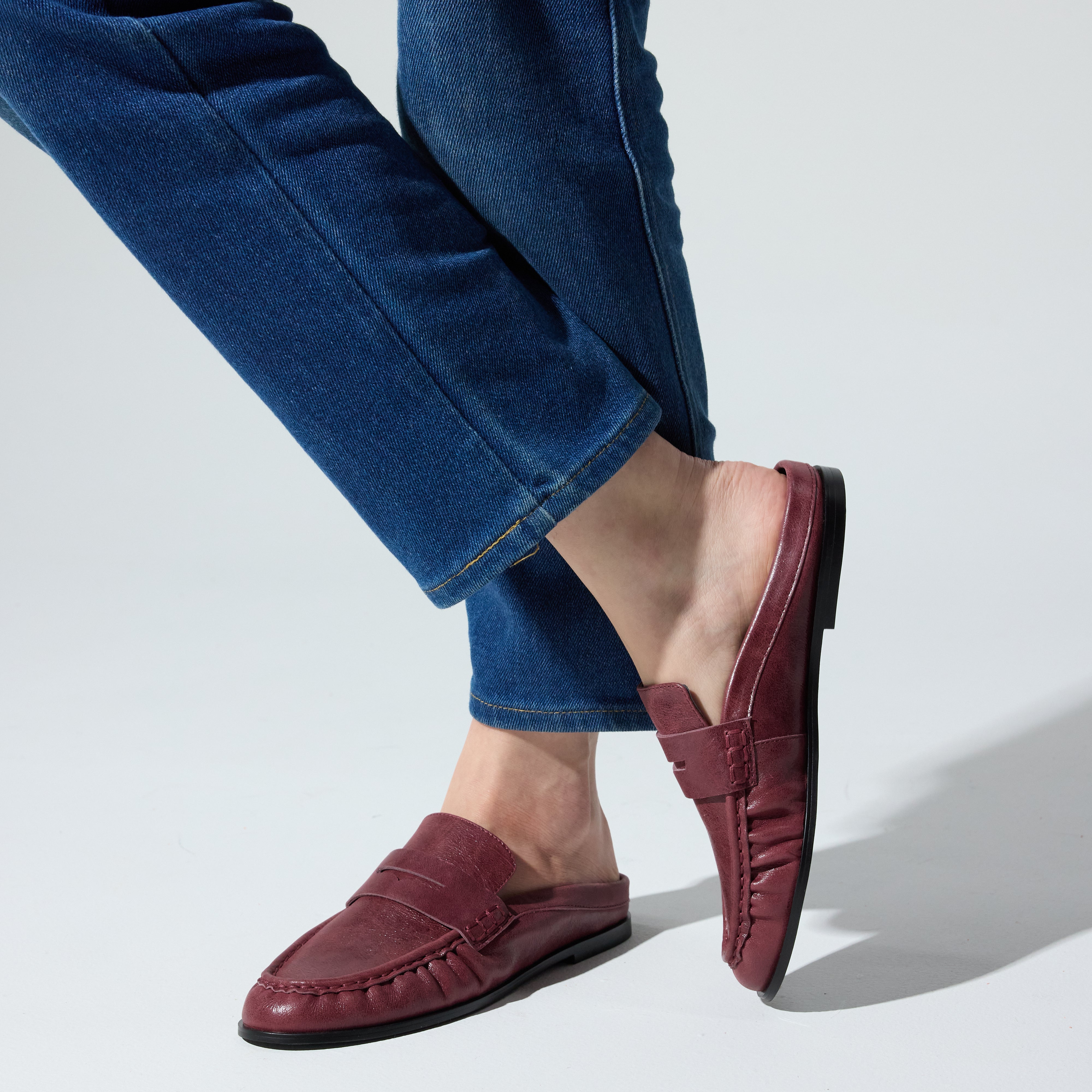 Camden Mule in Burgundy Leather