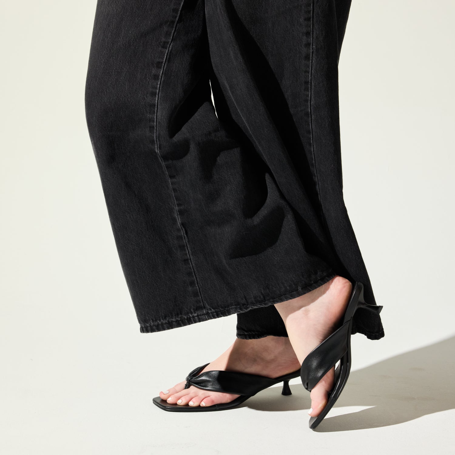 Eva Thong Kitten Heel Mule in Black Leather