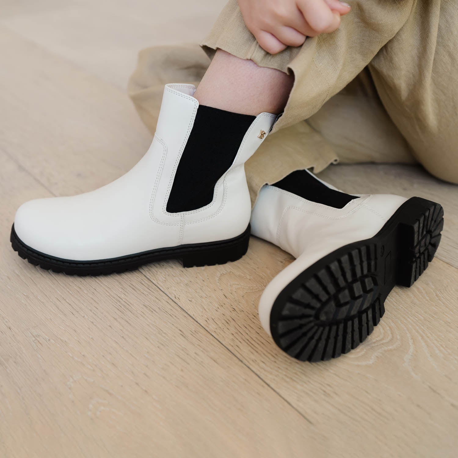 Miss Chelsea Boot in Bone - Kids - Yosi Samra  - Kids' Boots