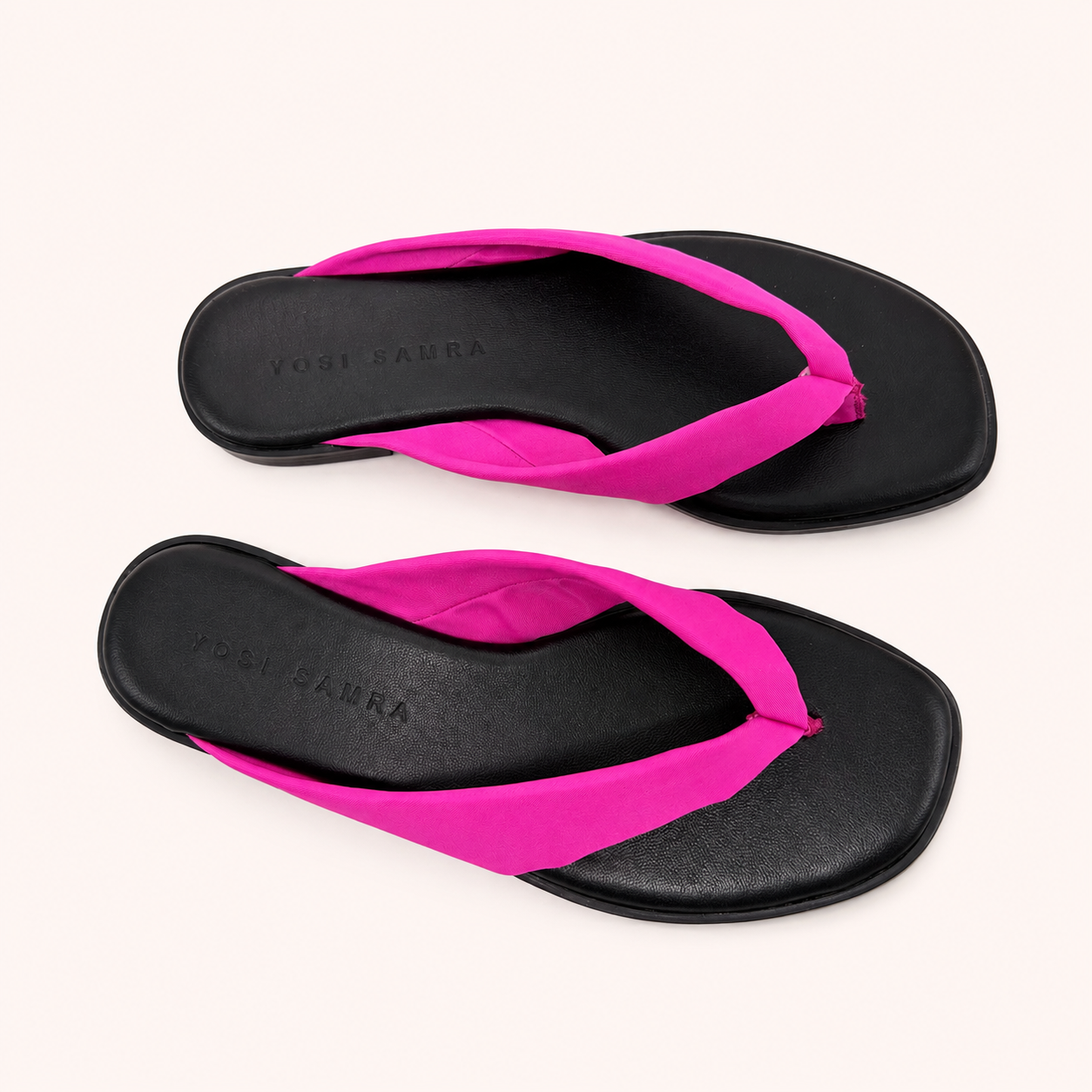 GISELLE SANDAL IN FUSCHIA NYLON
