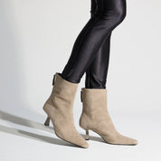 Hudson Boot in Taupe Suede