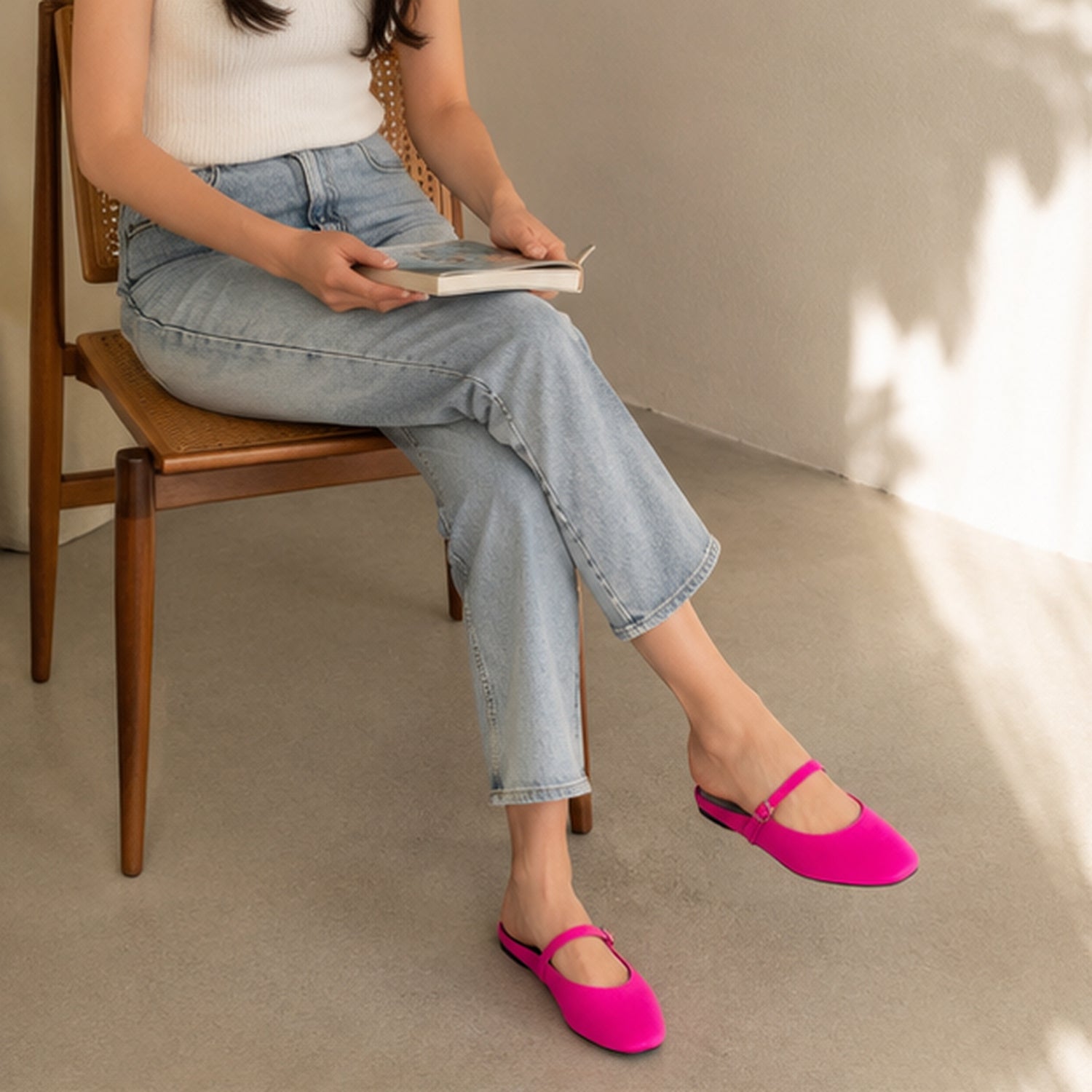 Lily Slide in Fuschia Nylon