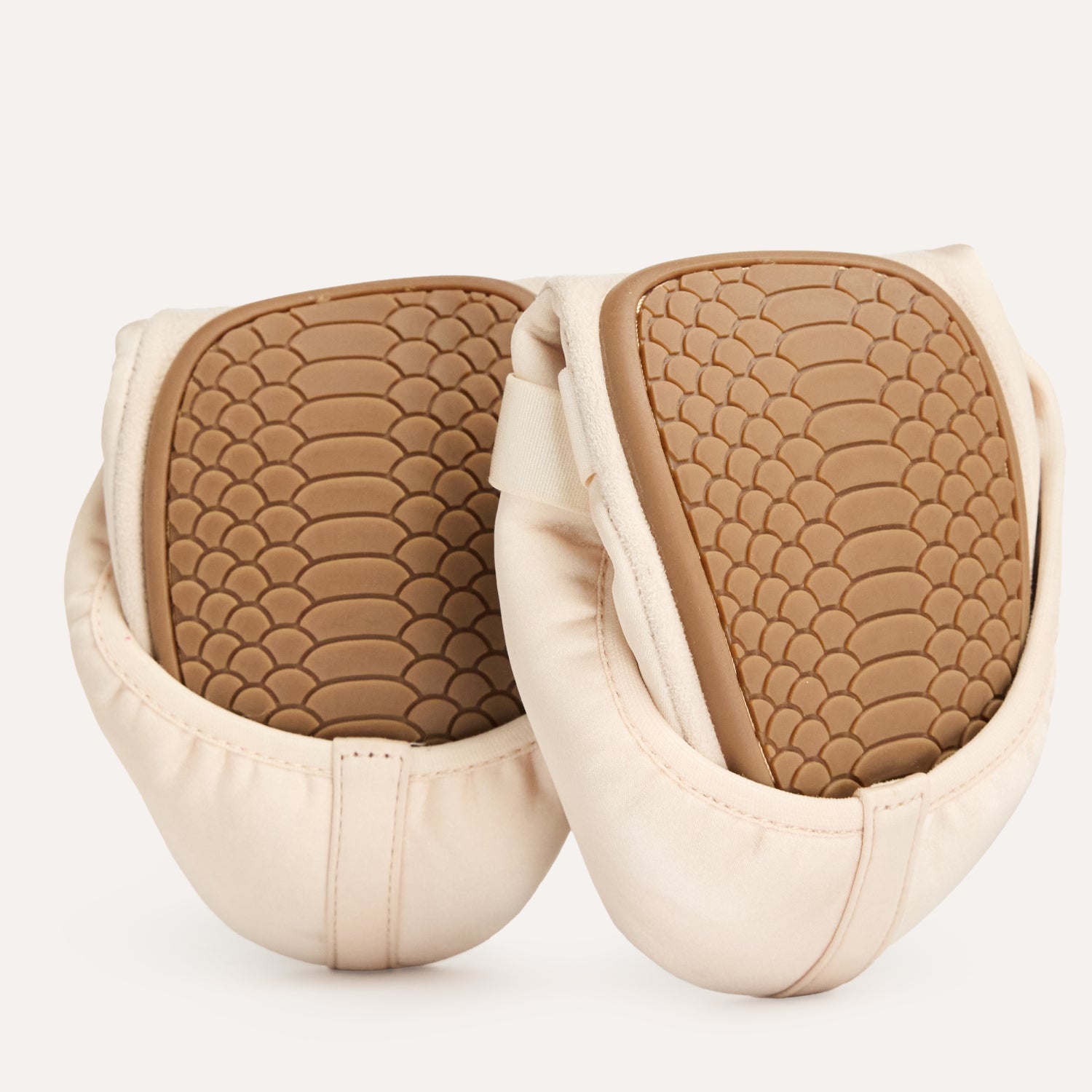 ROSE IN BALLET SATIN - Yosi Samra  - 