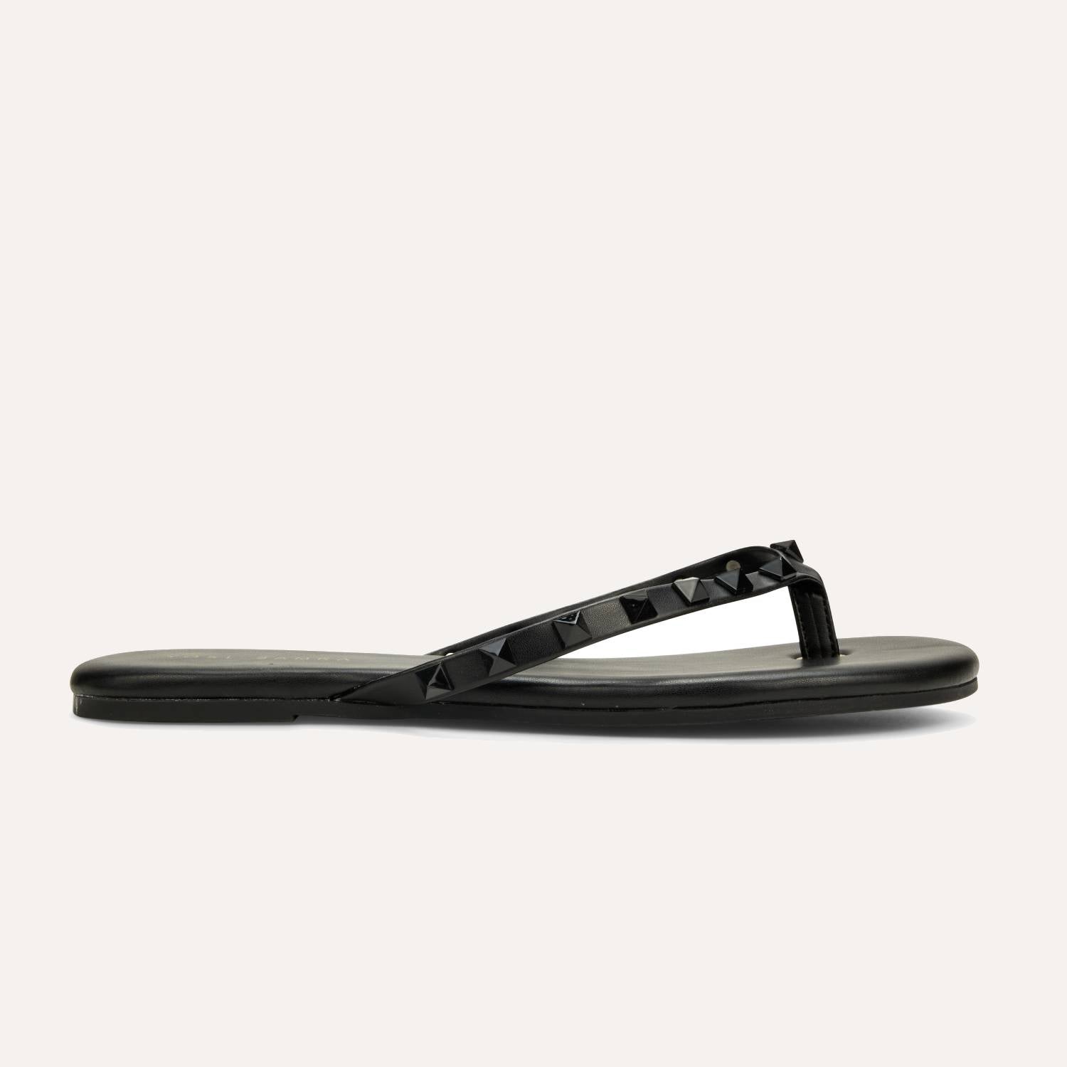 Rivington-Stud-Black-Black-Side.jpg