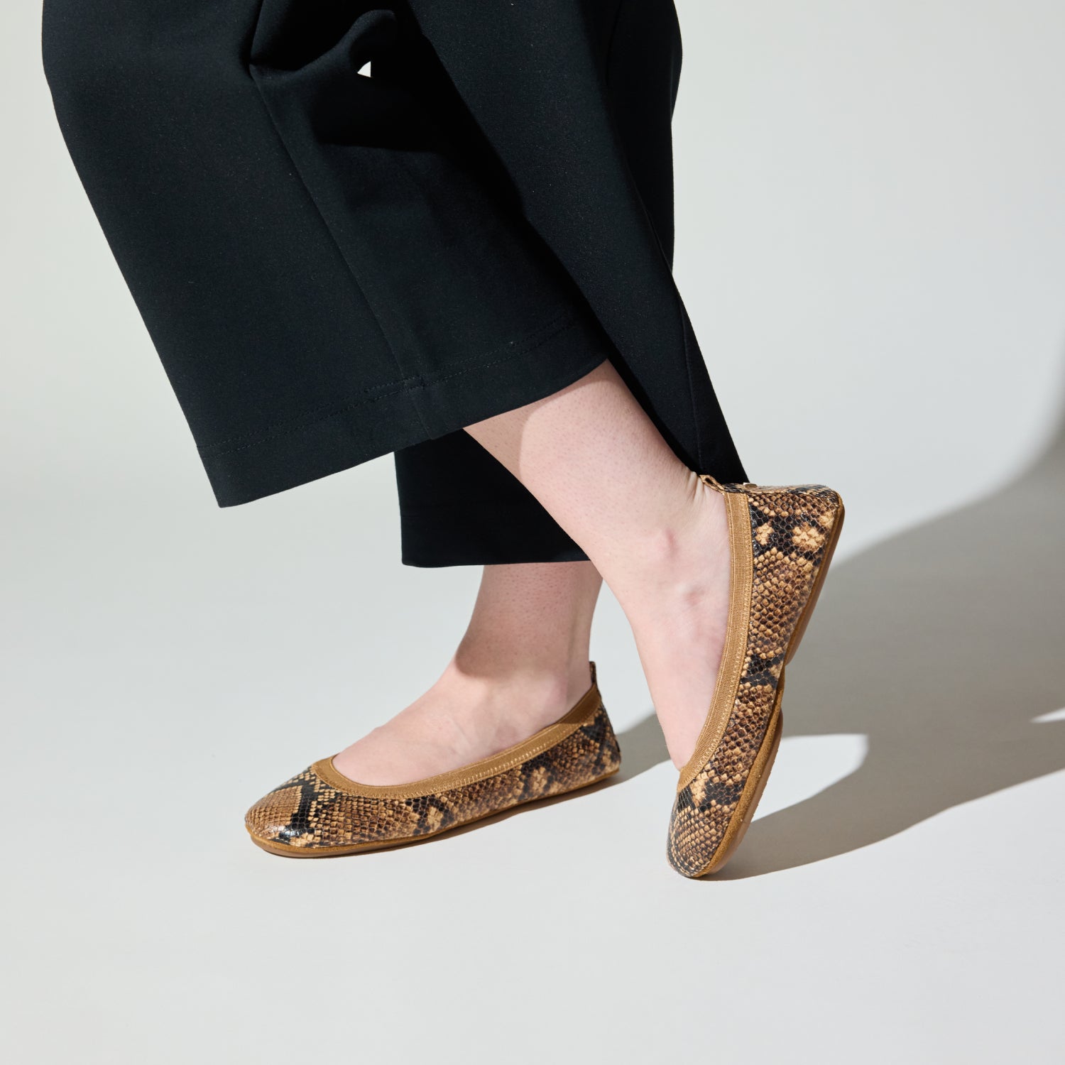 SAMARA FOLDABLE BALLET FLAT IN CHOCOLATE SNAKE