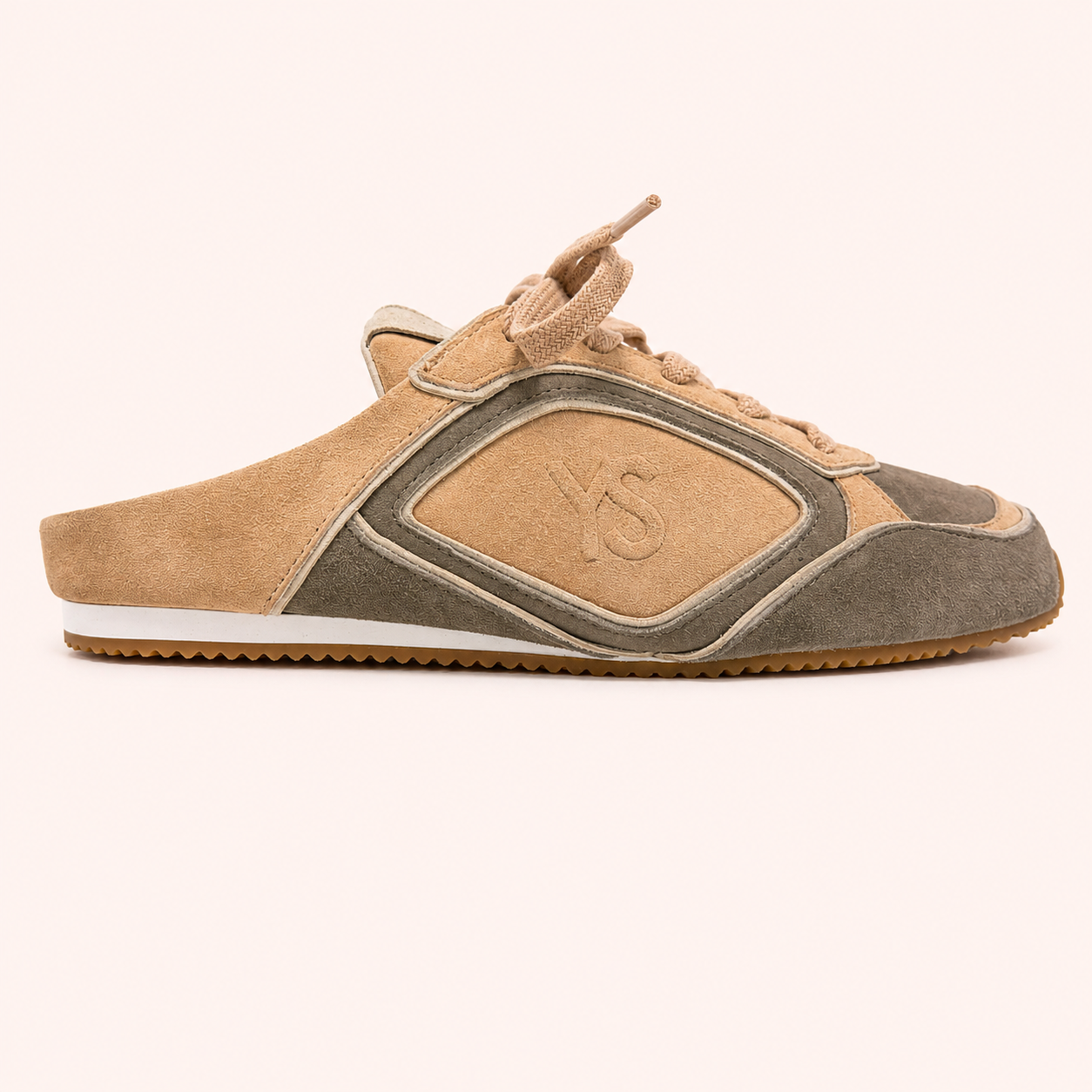 UPTOWN SLIDE SNEAKER IN TAUPE/CREAM/NUDE SUEDE