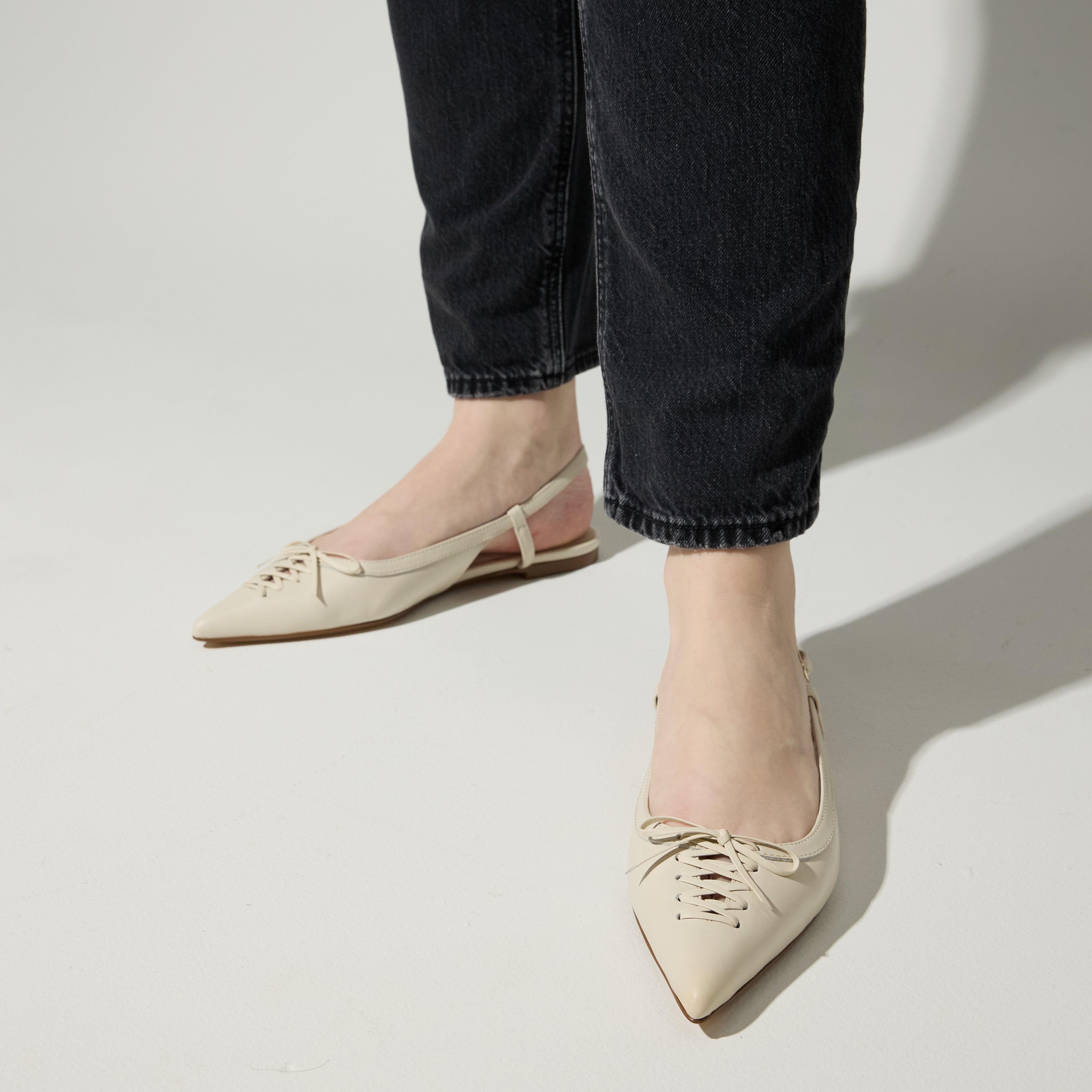 Vanessa Slingback Flat in Bone Leather