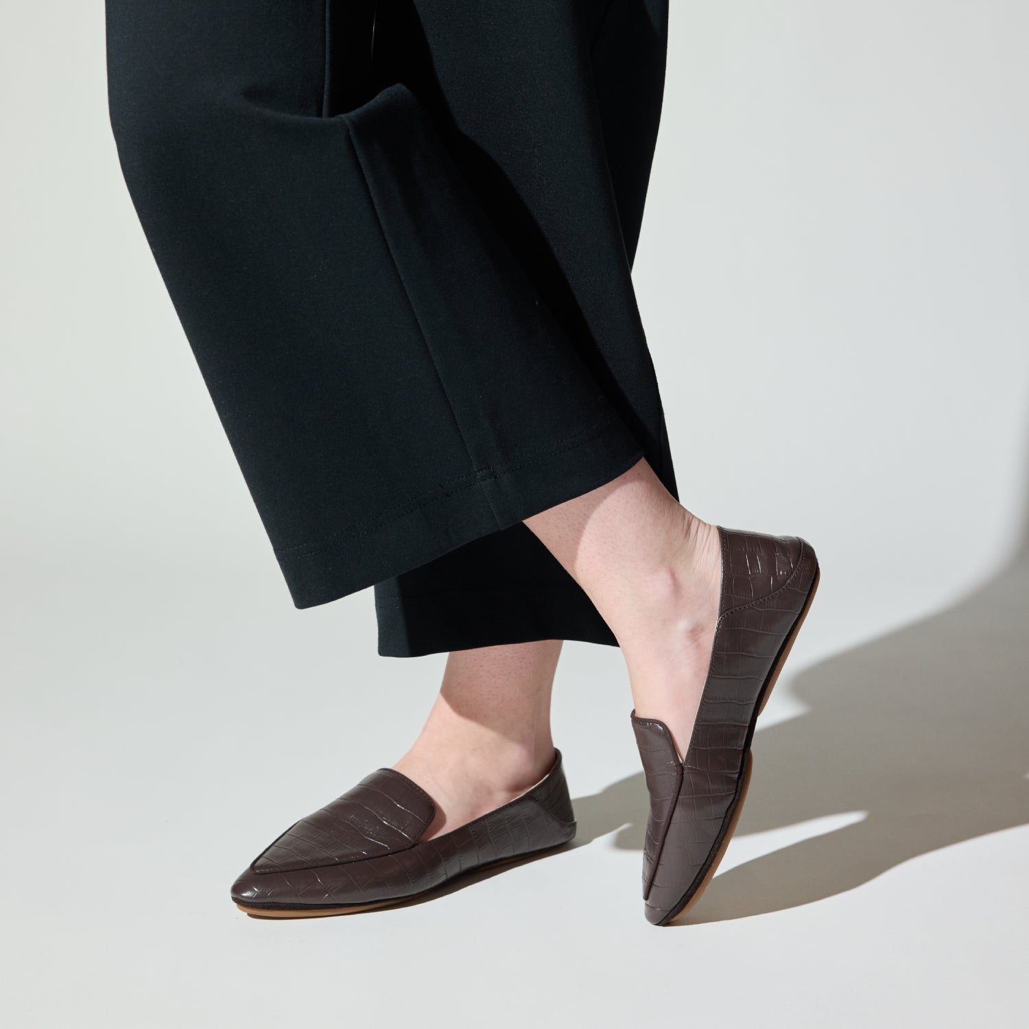Vivina Crashback Loafer in Chocolate Croc Leather
