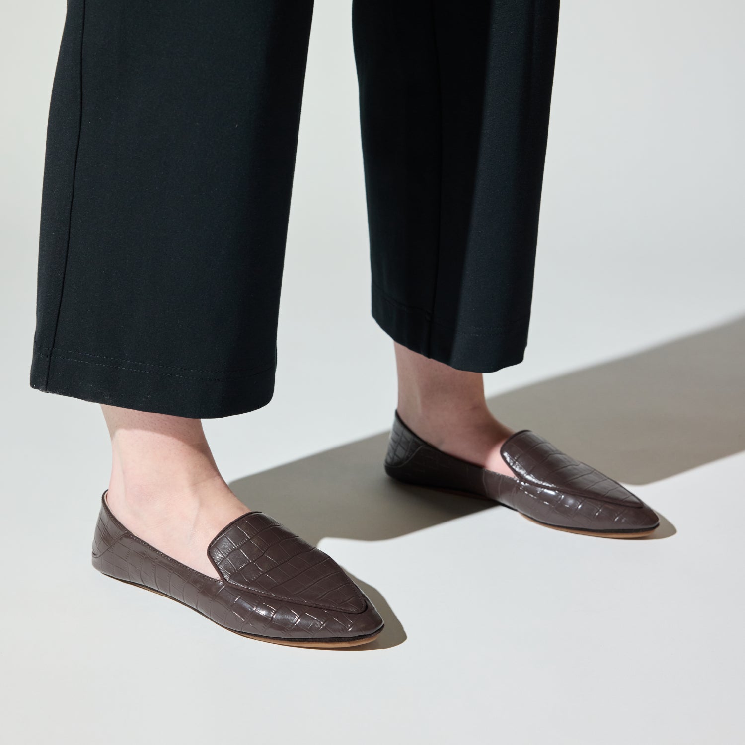 Vivina Crashback Loafer in Chocolate Croc Leather