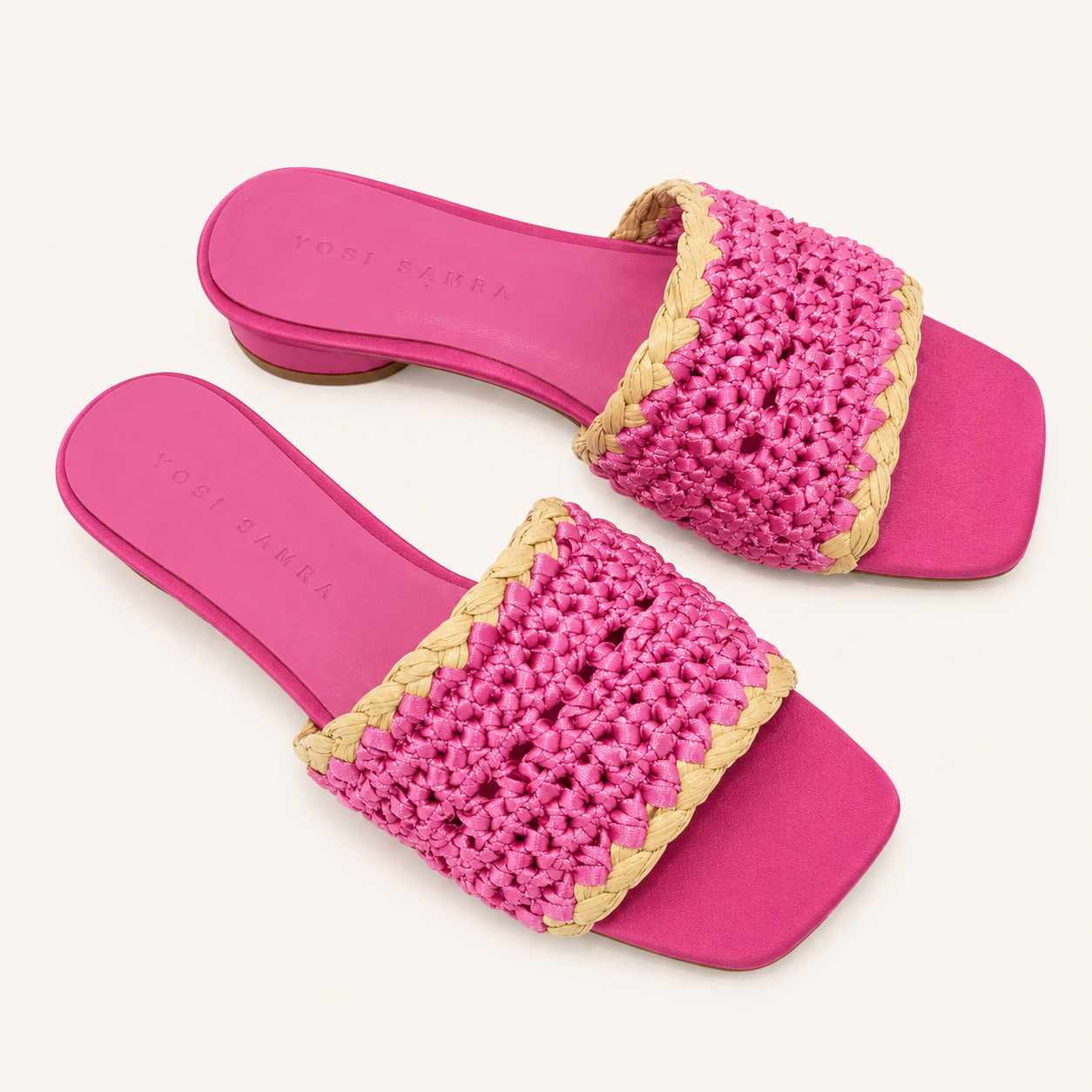 VALENCIA SANDAL IN FUSCHIA RAFFIA