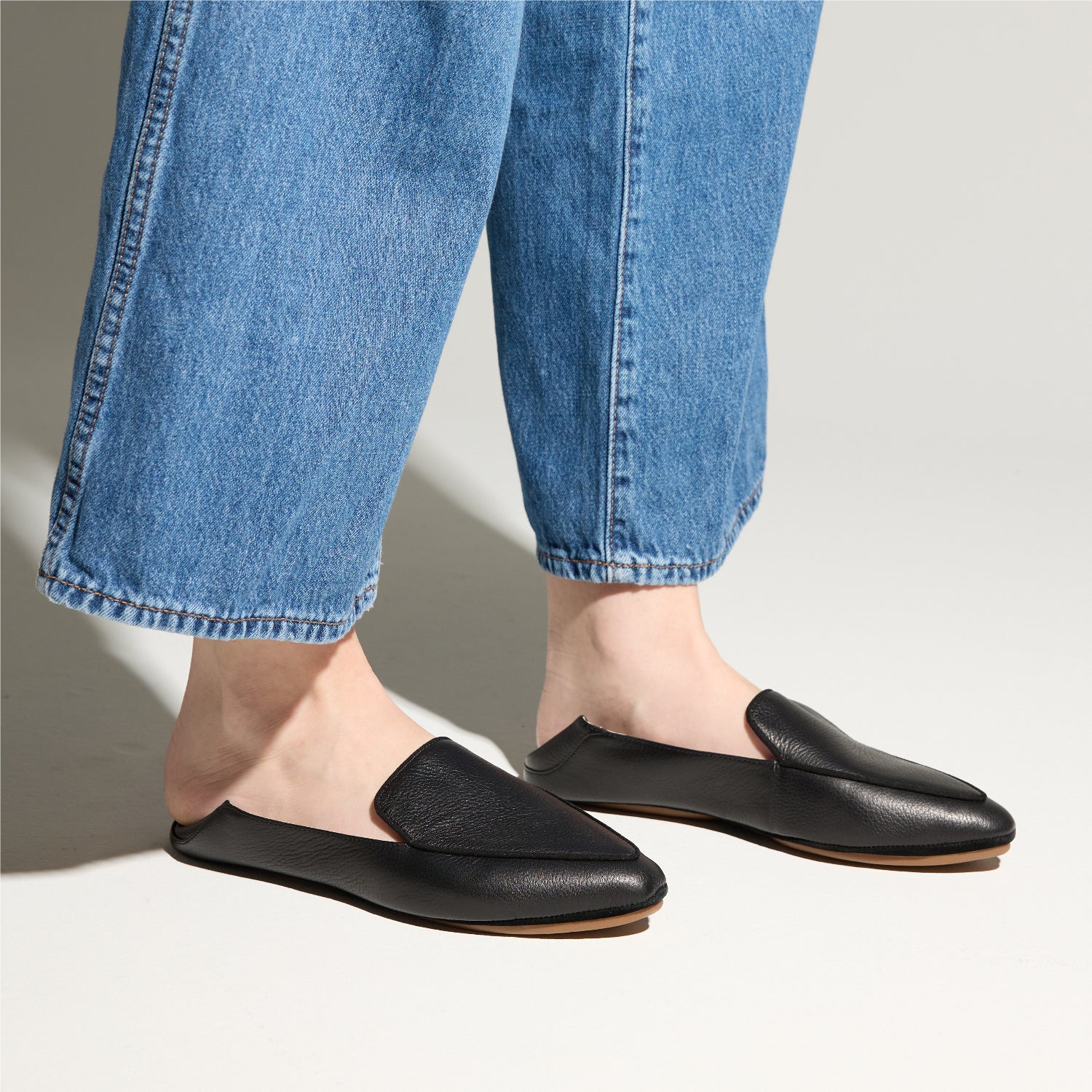 Vivina Loafer in Black Leather - Yosi Samra  - Women's Flats