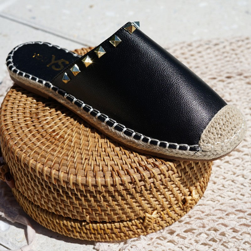 Paloma Stud Mule in Black