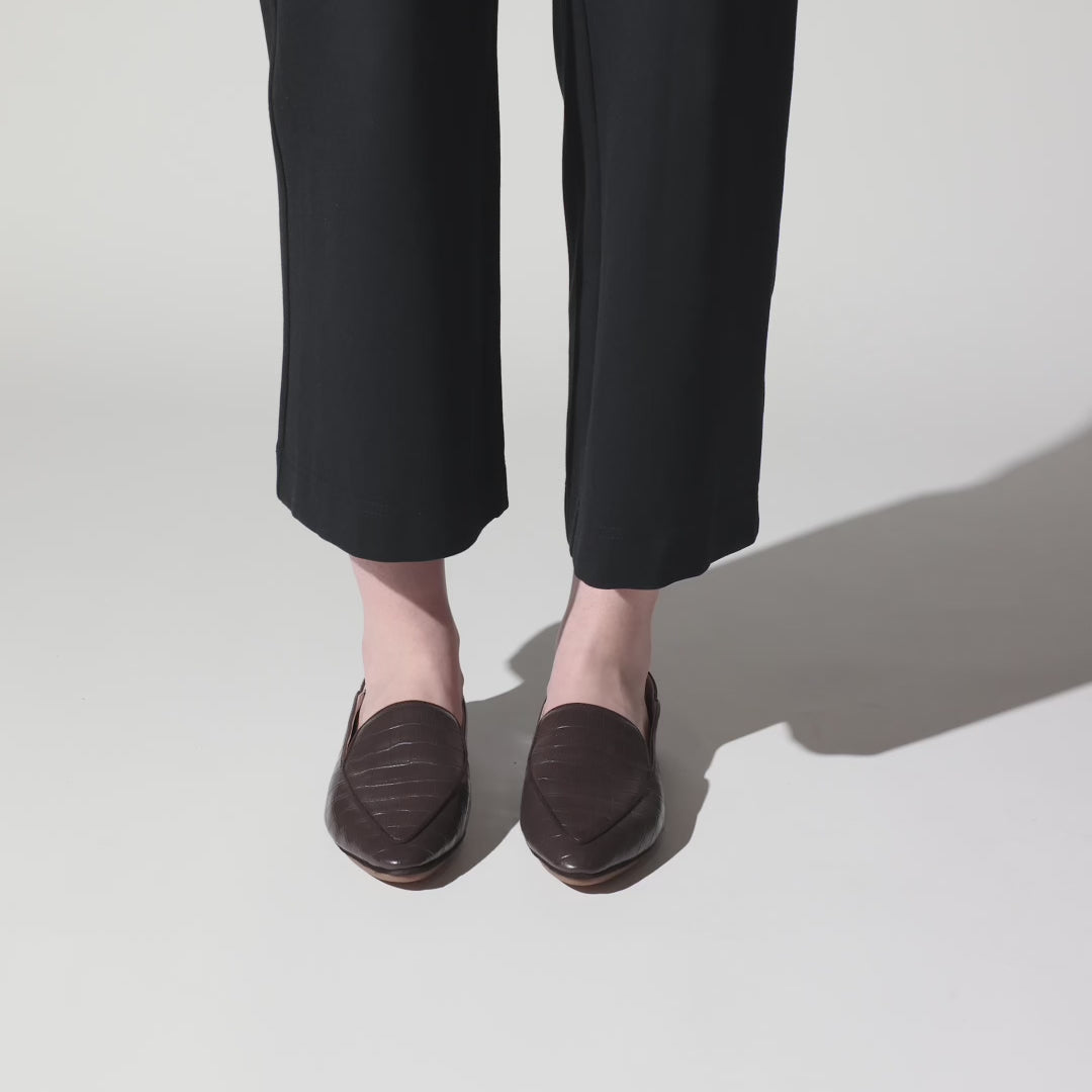 Vivina Crashback Loafer in Chocolate Croc Leather