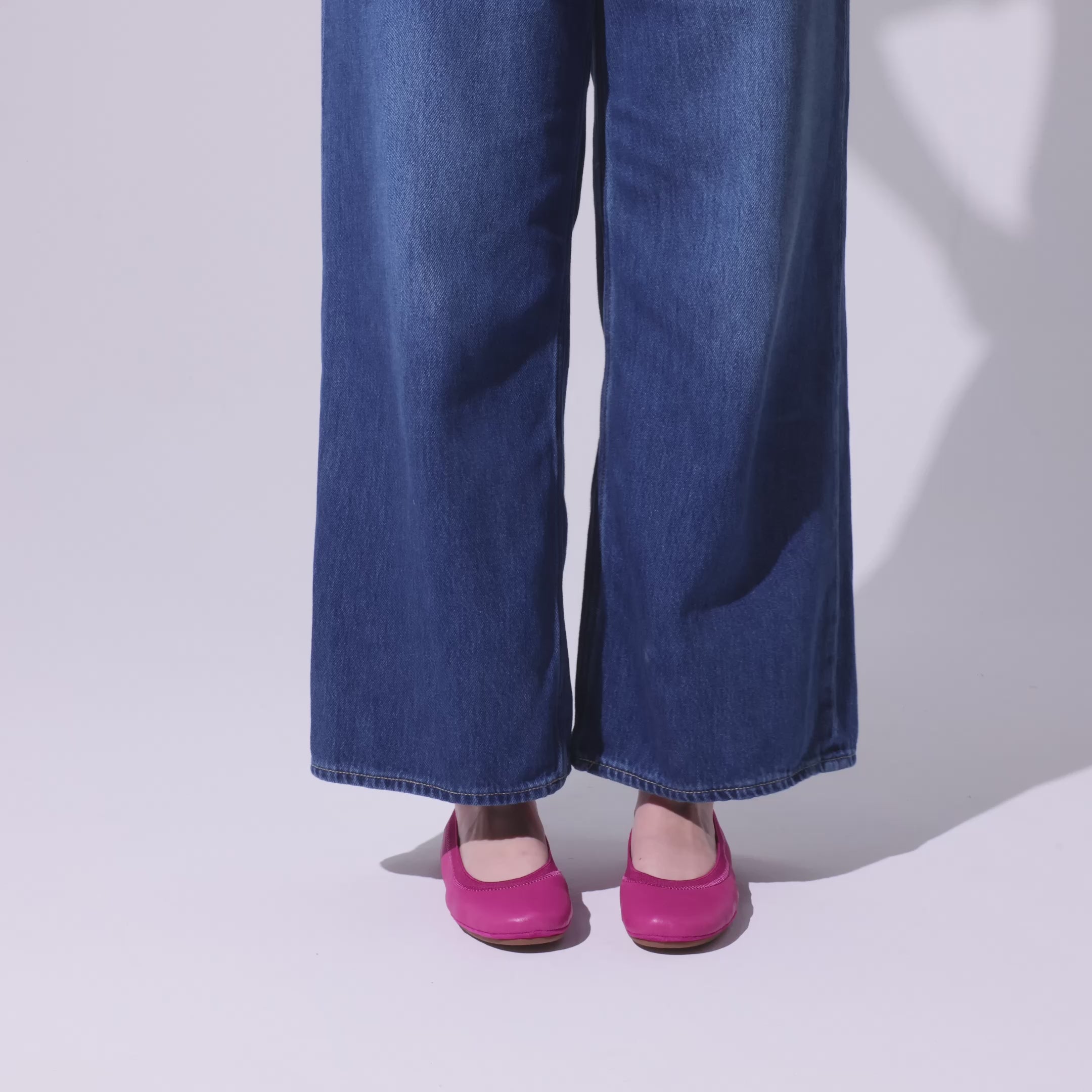 Samara Foldable Ballet Flat in Hibiscus Leather