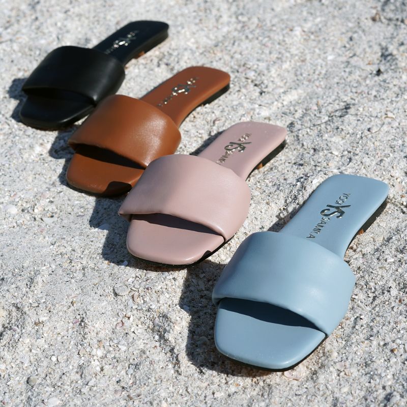 Renee Slide in Blush