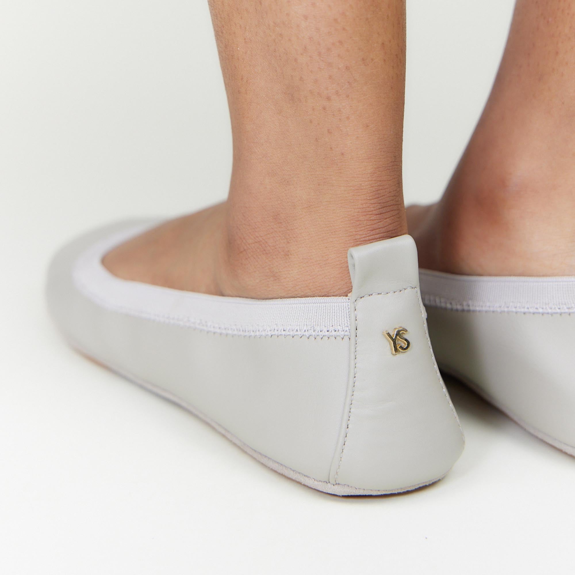 Samara Foldable Ballet Flat in Simply Taupe Leather