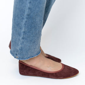 Vienna Pointed Toe Foldable Ballet Flat in Amarena Suede