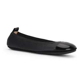 Samantha Cap Toe Foldable Ballet Flat in Black / Black