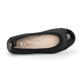 Samantha Cap Toe Foldable Ballet Flat in Black / Black