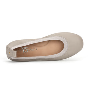 Samara Foldable Ballet Flat in Simply Taupe Leather