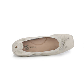 Caroline Ballet Flat in Bone Scale Leather